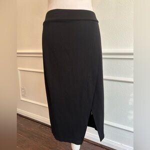Kensi Pencil Skirt with front slit Color Black Size Small